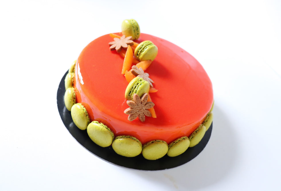 Entremets abricot, matcha, orange