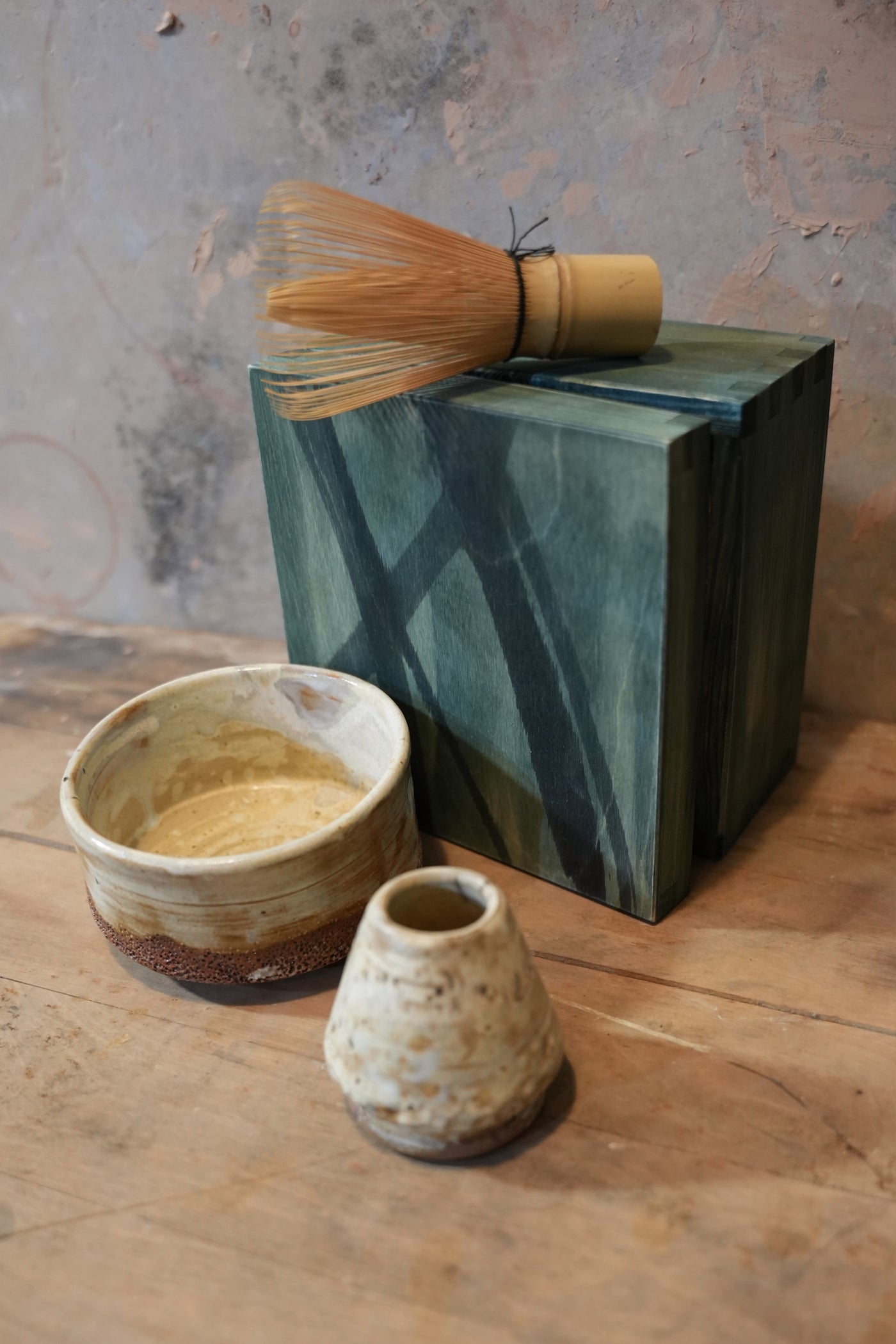 Matcha bowl and whisk holder Chitan - Kumiko Matcha