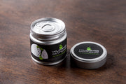 an airtight seal guarantees the freshness of the matcha